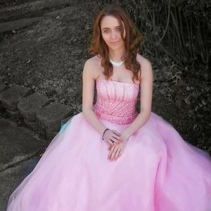 Meet your Posher, Bridgette